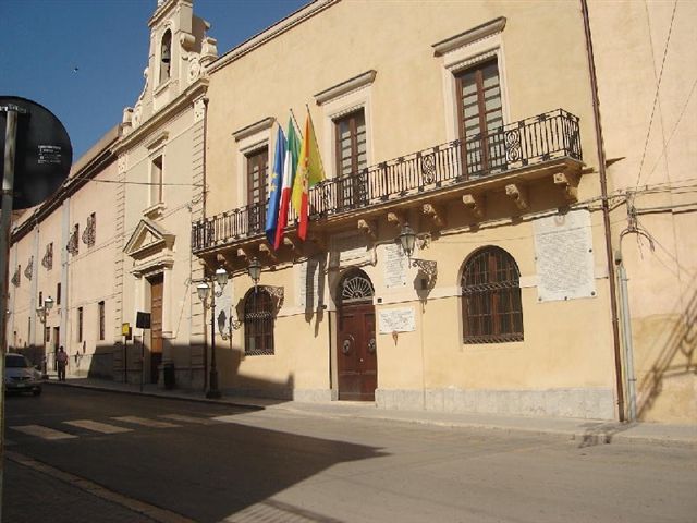 canicatti-municipio